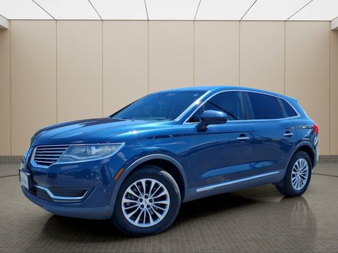 Used 2017 Lincoln MKX Select w/ MKX Climate Package AWD/4WD image 2