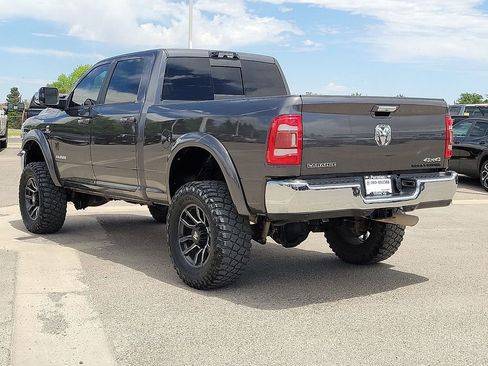 Used 2022 RAM 3500 Laramie AWD/4WD image 7