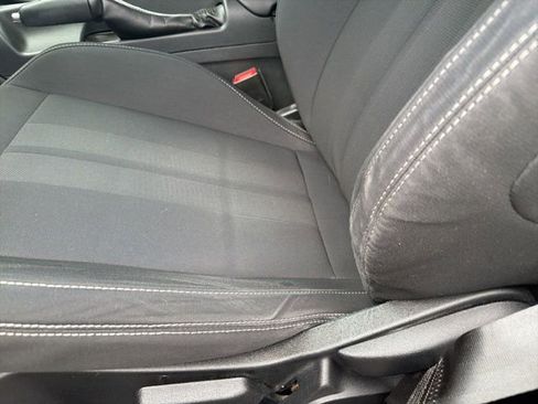 Used 2018 Ford Mustang Coupe image 18