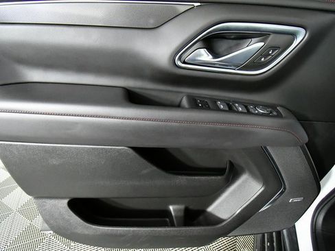 Used 2023 Chevrolet Suburban RST w/ Luxury Package image 22