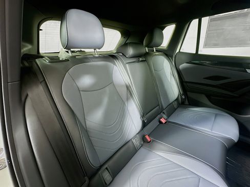 New 2026 Volkswagen Tiguan SE R-Line image 25