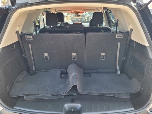 Used 2024 Nissan Pathfinder S image 26