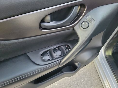 Certified 2022 Nissan Rogue Sport S image 16