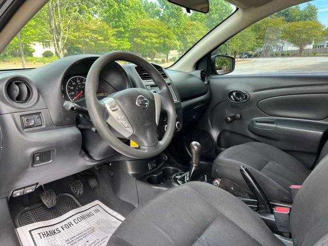 Used 2019 Nissan Versa S FWD image 10