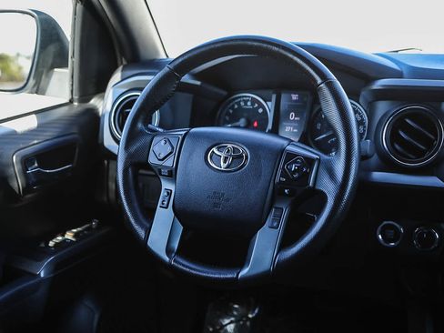 Certified 2023 Toyota Tacoma TRD Off-Road w/ Black Out Package (TMS) image 16