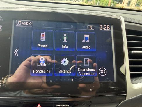 Used 2017 Honda Pilot EX-L image 35