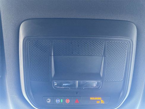 New 2026 Chevrolet Equinox EV LT image 12