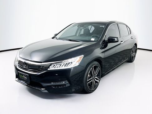 Used 2016 Honda Accord Touring image 3