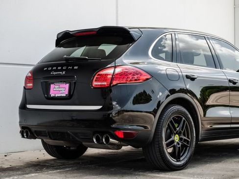 Used 2014 Porsche Cayenne S AWD/4WD image 50