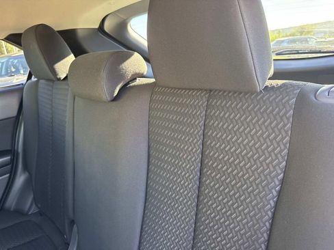 Used 2025 Mitsubishi Eclipse Cross LE image 13