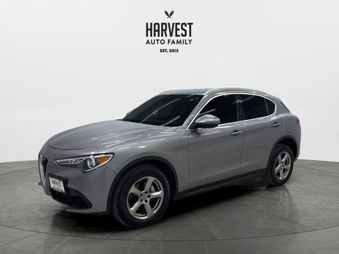 Used 2018 Alfa Romeo Stelvio Ti image 1