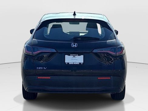 Certified 2023 Honda HR-V LX image 6