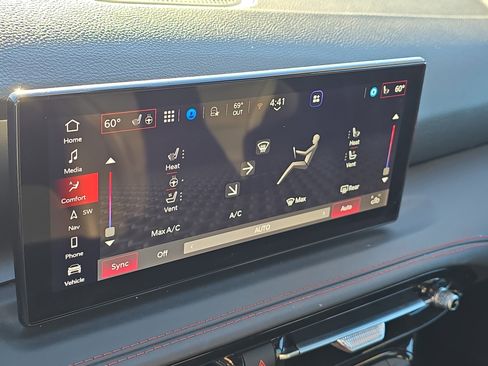 Used 2024 Dodge Hornet GT image 20