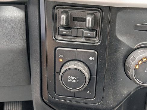 New 2025 Ford F550 4x4 Regular Cab Super Duty image 30