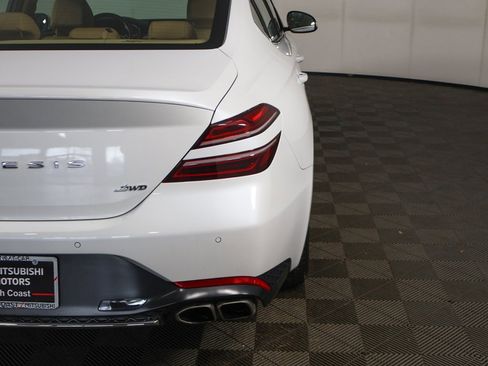 Used 2022 Genesis G70 2.0T w/ Prestige Package image 18