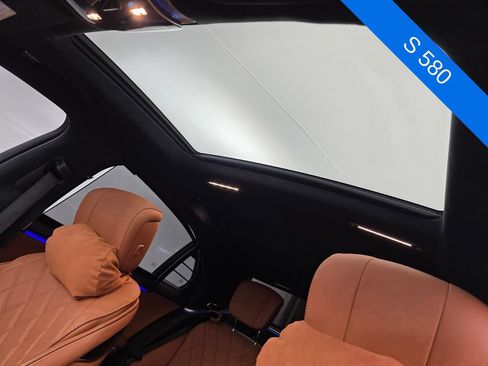 Used 2022 Mercedes-Benz S 580 4MATIC Sedan image 12