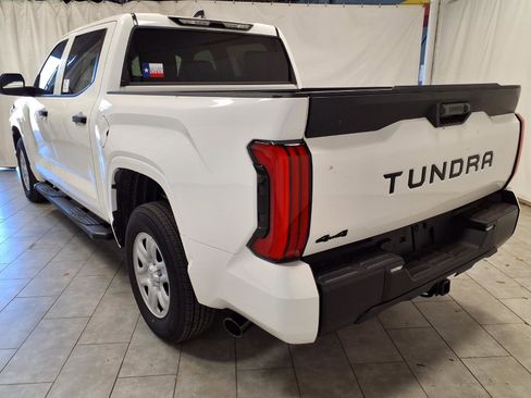New 2026 Toyota Tundra SR image 7