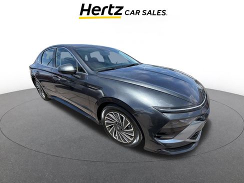 Used 2025 Hyundai Sonata SEL FWD image 1