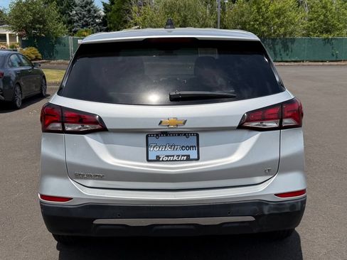 Used 2022 Chevrolet Equinox LT w/ Driver Convenience Package FWD image 7