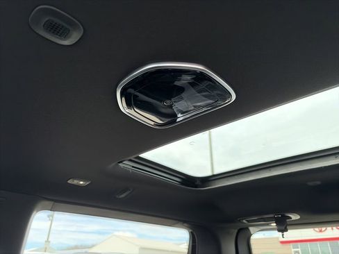 New 2026 Jeep Grand Wagoneer Limited image 20