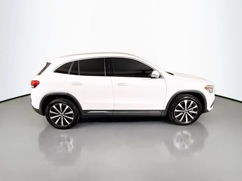 Used 2023 Mercedes-Benz GLA 250 w/ Premium Package image 8