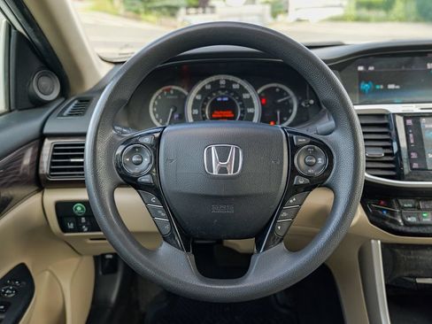 Used 2016 Honda Accord EX image 42