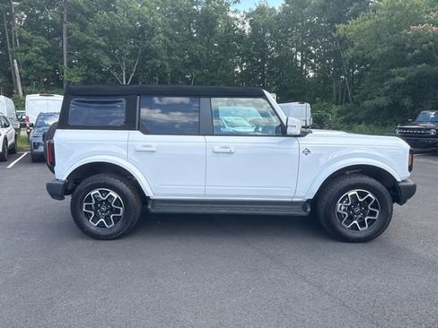 New 2025 Ford Bronco Outer Banks AWD/4WD image 6