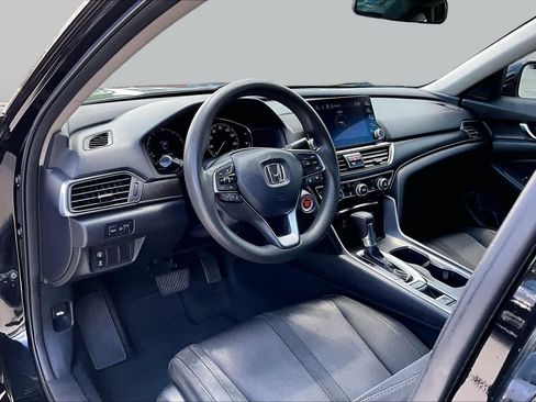 Used 2020 Honda Accord EX image 15