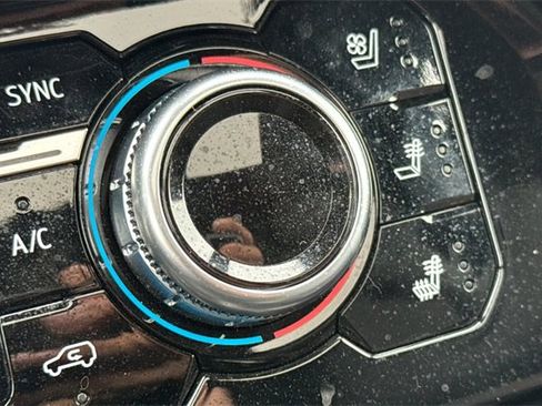 Used 2024 GMC Sierra 2500 AT4 w/ AT4 Premium Plus Package image 30