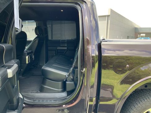 Used 2019 Ford F150 Platinum AWD/4WD image 24