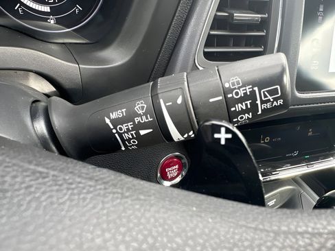 Used 2016 Honda HR-V EX image 18