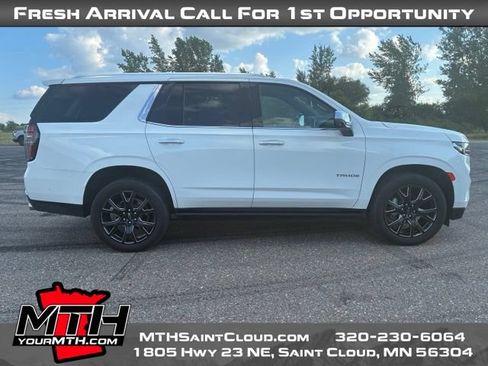 Used 2023 Chevrolet Tahoe Premier w/ Advanced Technology Package AWD/4WD image 1
