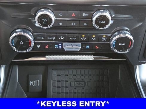 New 2025 Ford F150 Raptor image 15