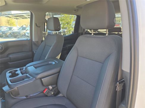 Used 2020 Chevrolet Silverado 1500 Custom w/ Custom Value Package image 21