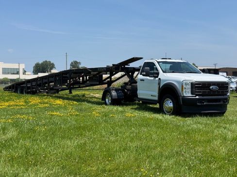Used 2023 Ford F450 XL AWD/4WD image 2