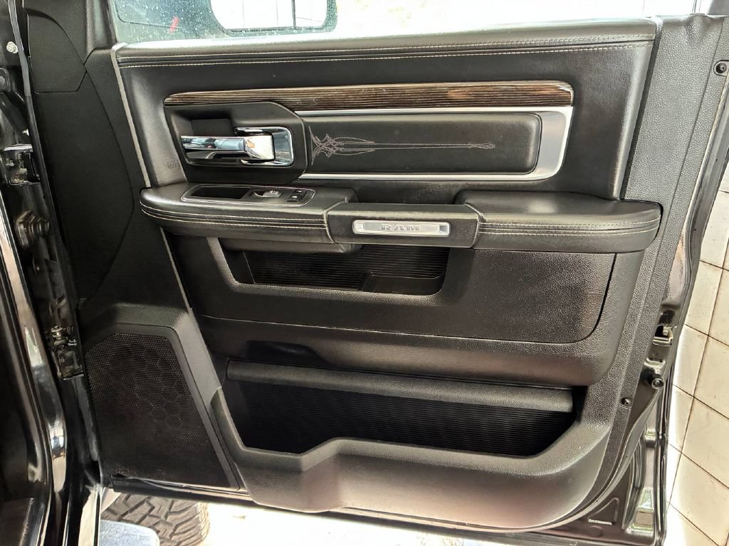 Used 2018 RAM 2500 Limited AWD/4WD image 14