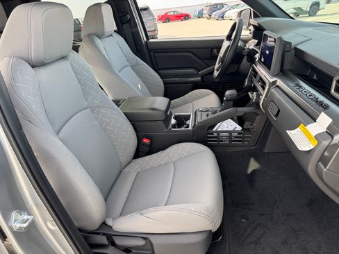 New 2026 Toyota Tacoma SR5 RWD image 8