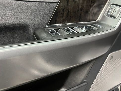 Used 2025 Ford F350 Lariat image 27