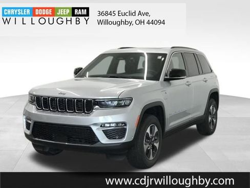 New 2025 Jeep Grand Cherokee Limited 4xe w/ Luxury Tech Group II image 1