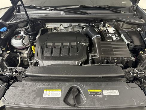 Used 2025 Audi Q3 2.0T Premium image 30