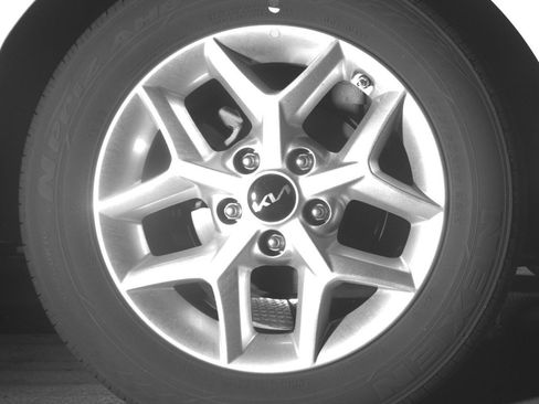 Used 2025 Kia Soul LX w/ LX Technology Package FWD image 12