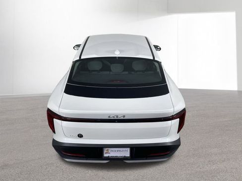 New 2025 Kia K4 EX image 38