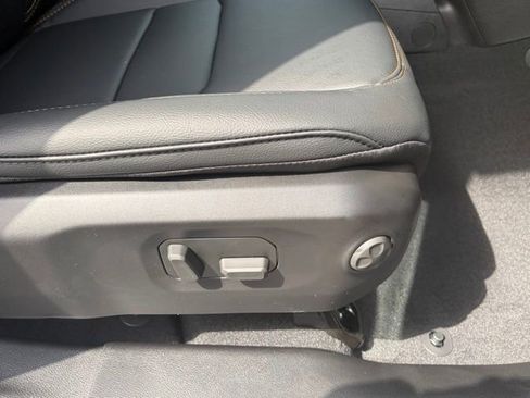 New 2026 Jeep Gladiator Sport image 30