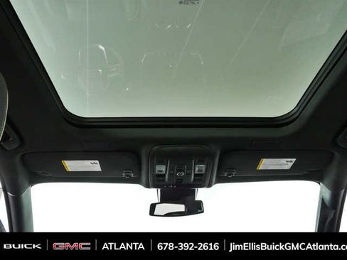 Used 2025 GMC Yukon Elevation AWD/4WD image 21