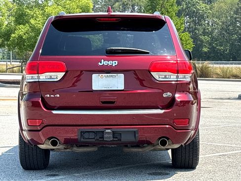Used 2021 Jeep Grand Cherokee Overland AWD/4WD image 18
