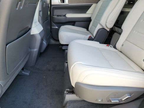 New 2026 Hyundai Santa Fe Calligraphy image 10