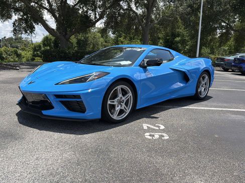 Used 2023 Chevrolet Corvette Stingray Preferred Conv w/ Z51 Performance Package RWD image 8