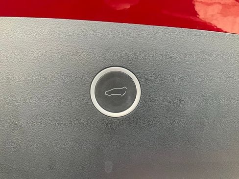 Used 2017 Tesla Model X 75D image 11