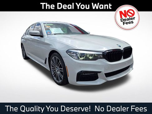 Used 2019 BMW 530e w/ M Sport Package RWD image 1