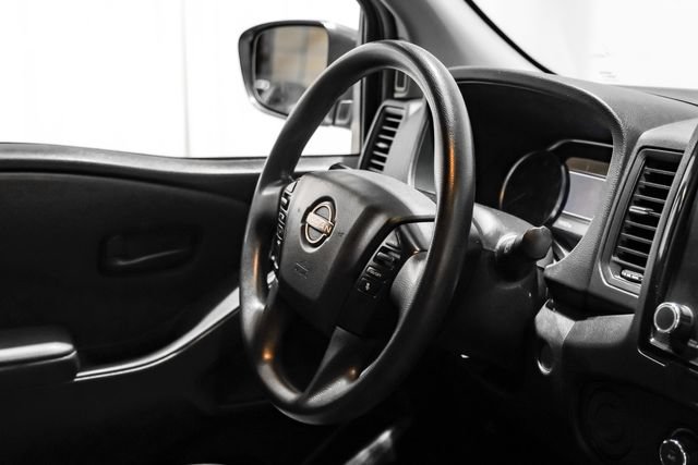 Used 2022 Nissan Frontier S w/ Technology Package RWD image 18